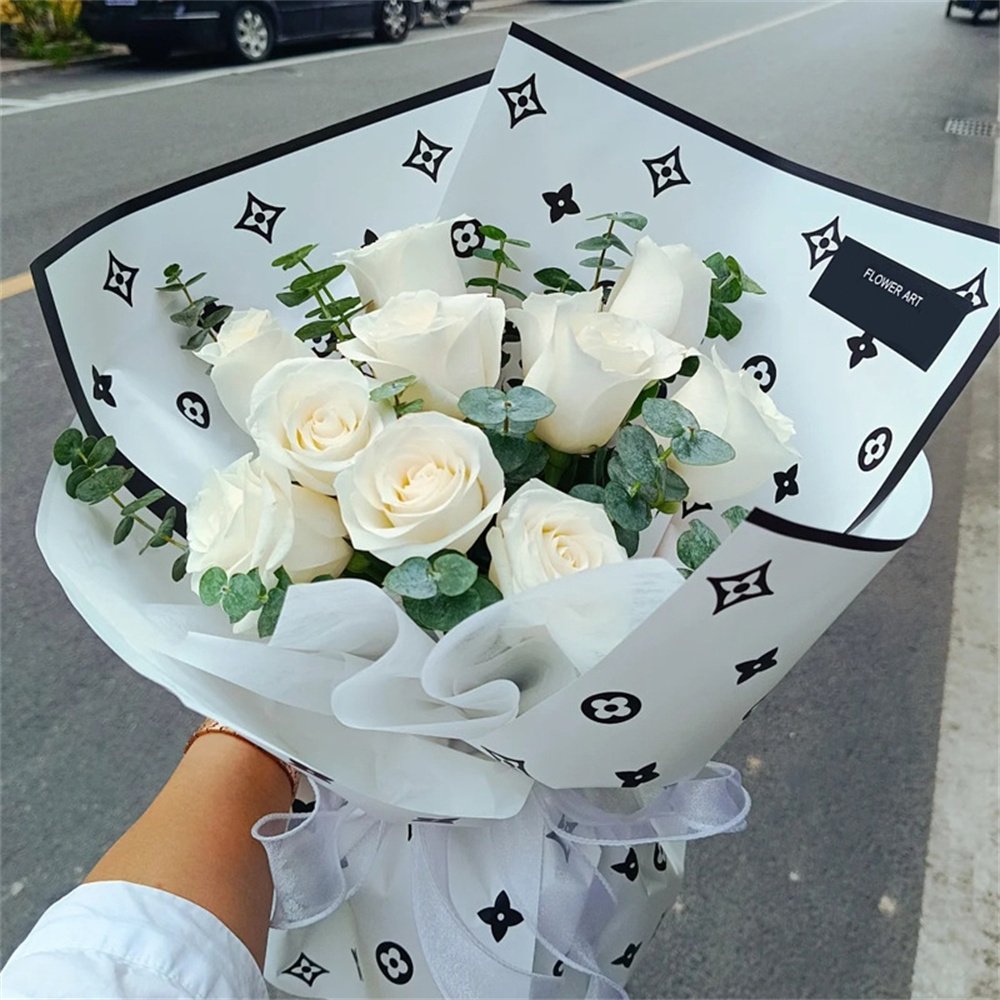 Luxury Wrapping Paper for Flower Bouquet, 20 Sheets, 22 x 22 inches / 56 x 56 cm - Image 7